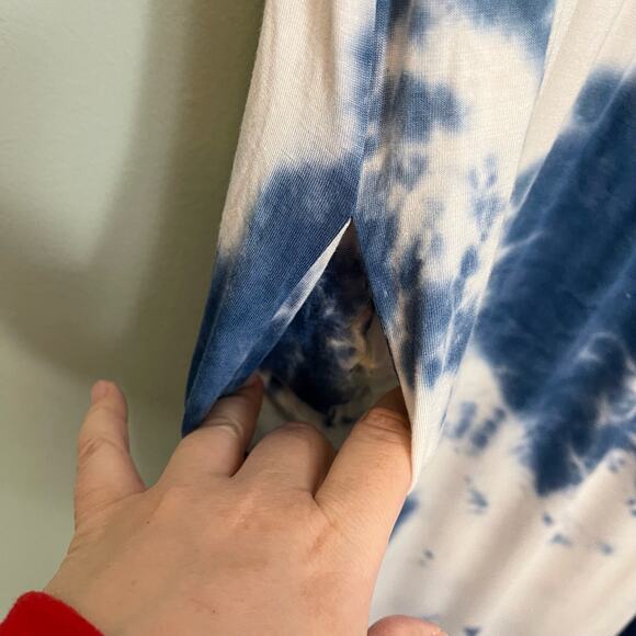 Viishow Women's Blue and White Tie Dye Stretchy Summer Maxi Dress Size Large - Picture 6 of 9